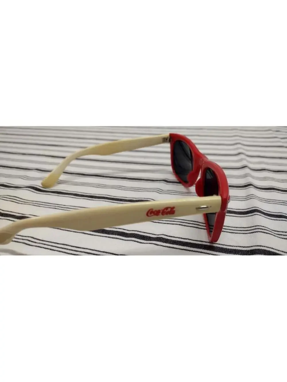 Vintage 1980s Coca Cola Children's Size Red Eyeglasses 1980s does 1950s Colors